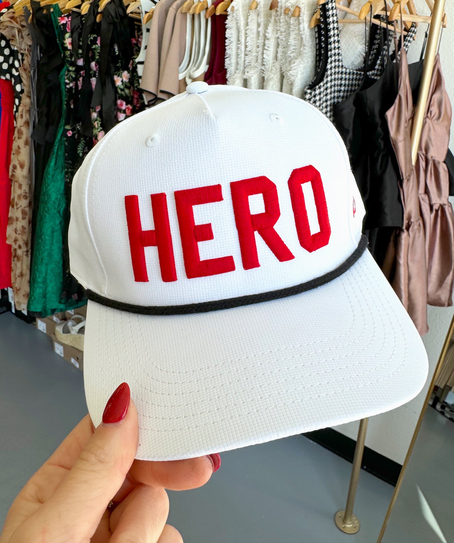 VINTAGE WHITE HERO ROPE HAT