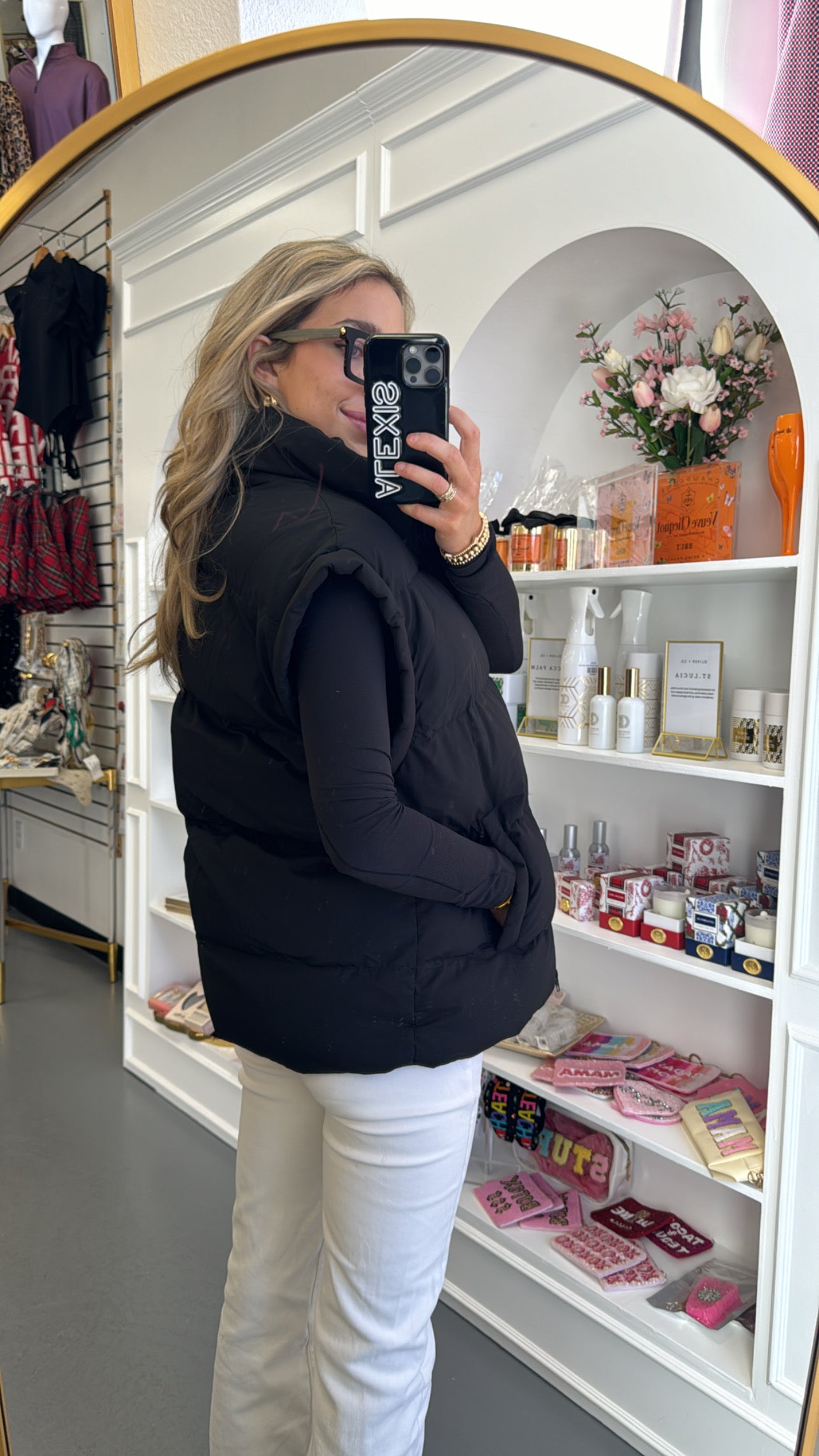 BLACK PUFFER VEST