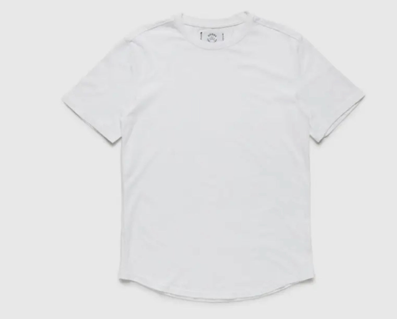 WHITE S/S SCOOP BOTTOM JERSEY TEE