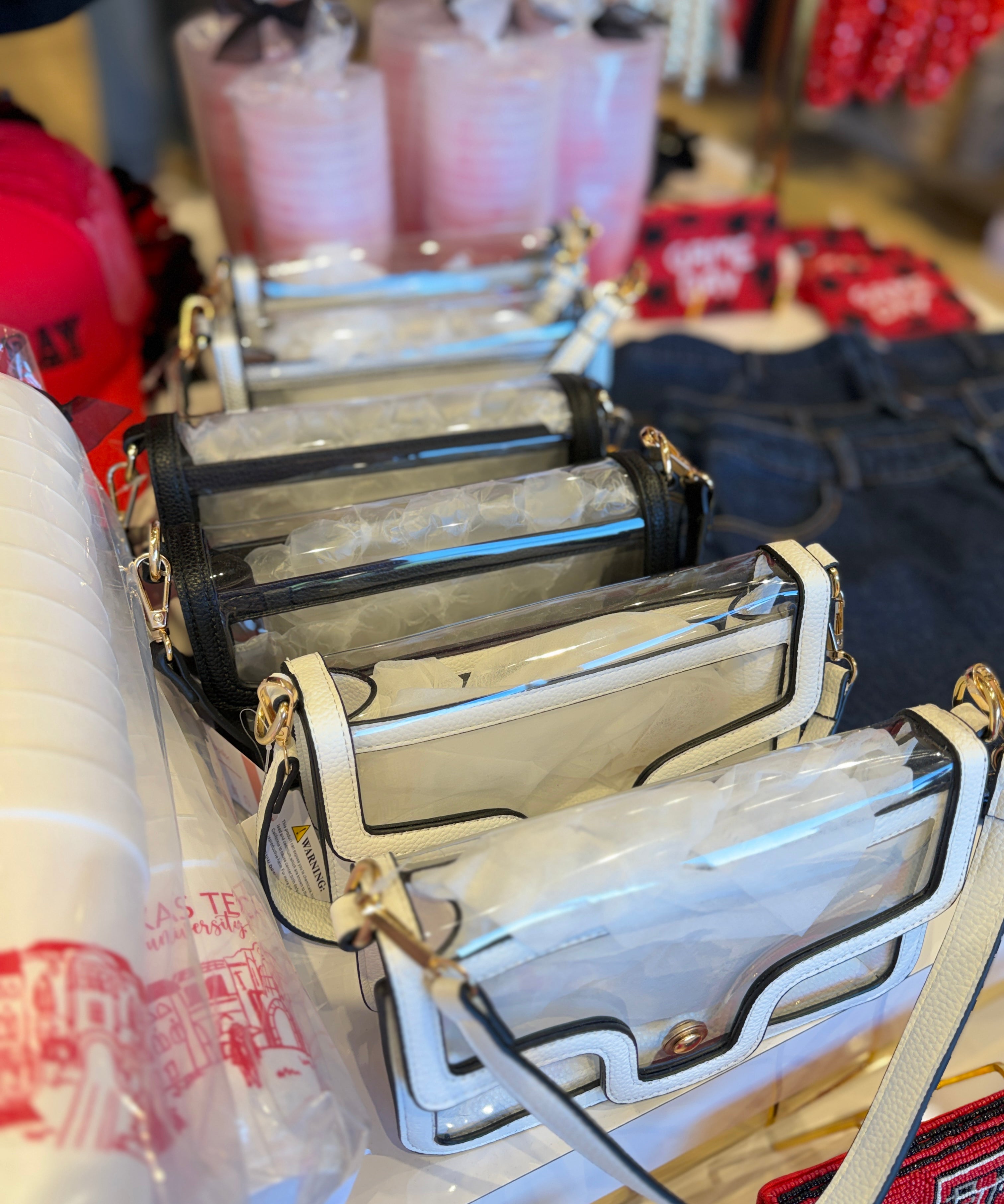 BLACK ENVELOPE SHOULDER CLEAR PURSE