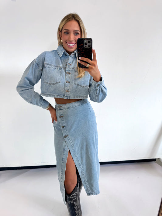 LIGHT DENIM BUTTON UP SKIRT SET