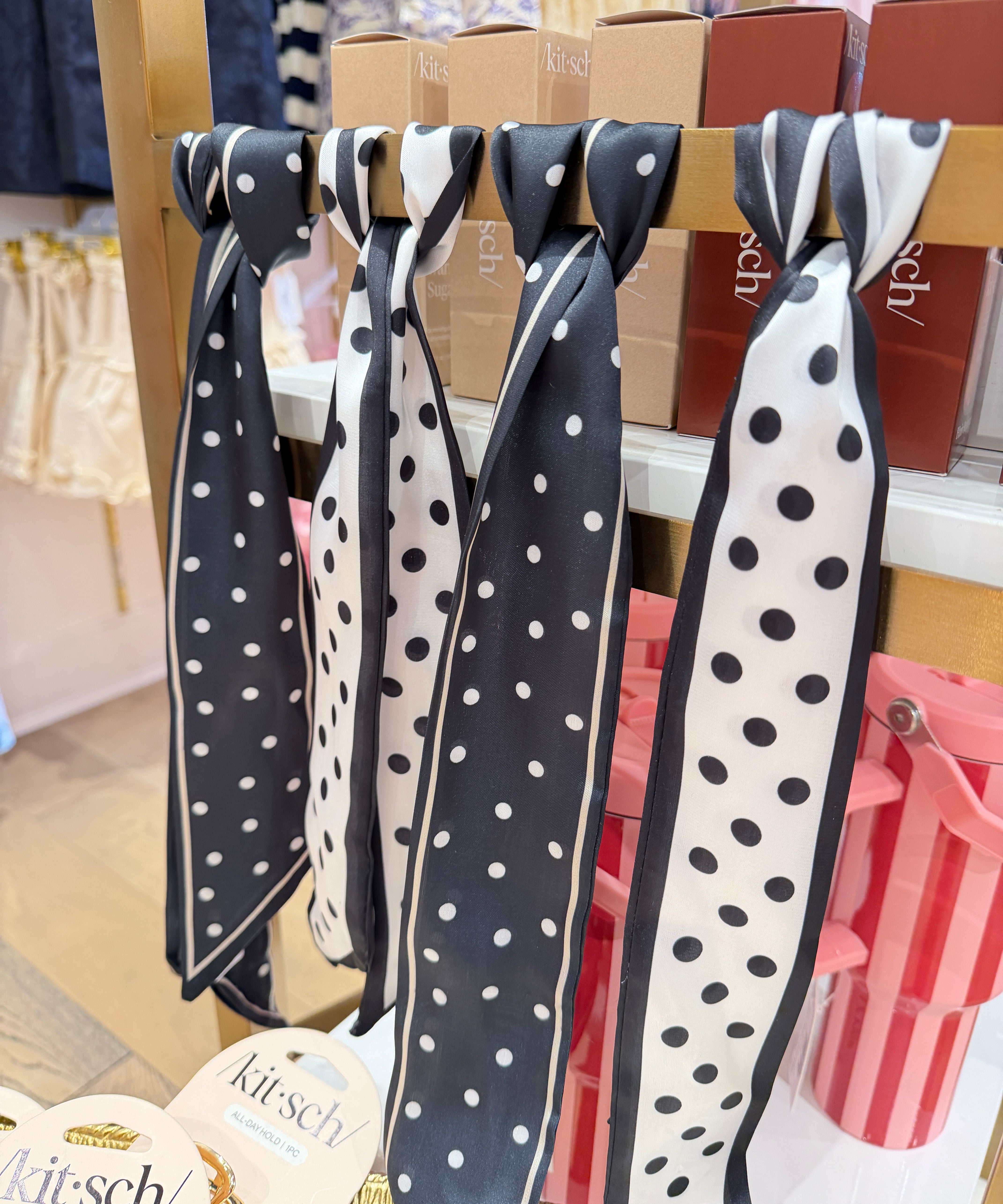 WHITE POLKA DOT TWILLY SCARF