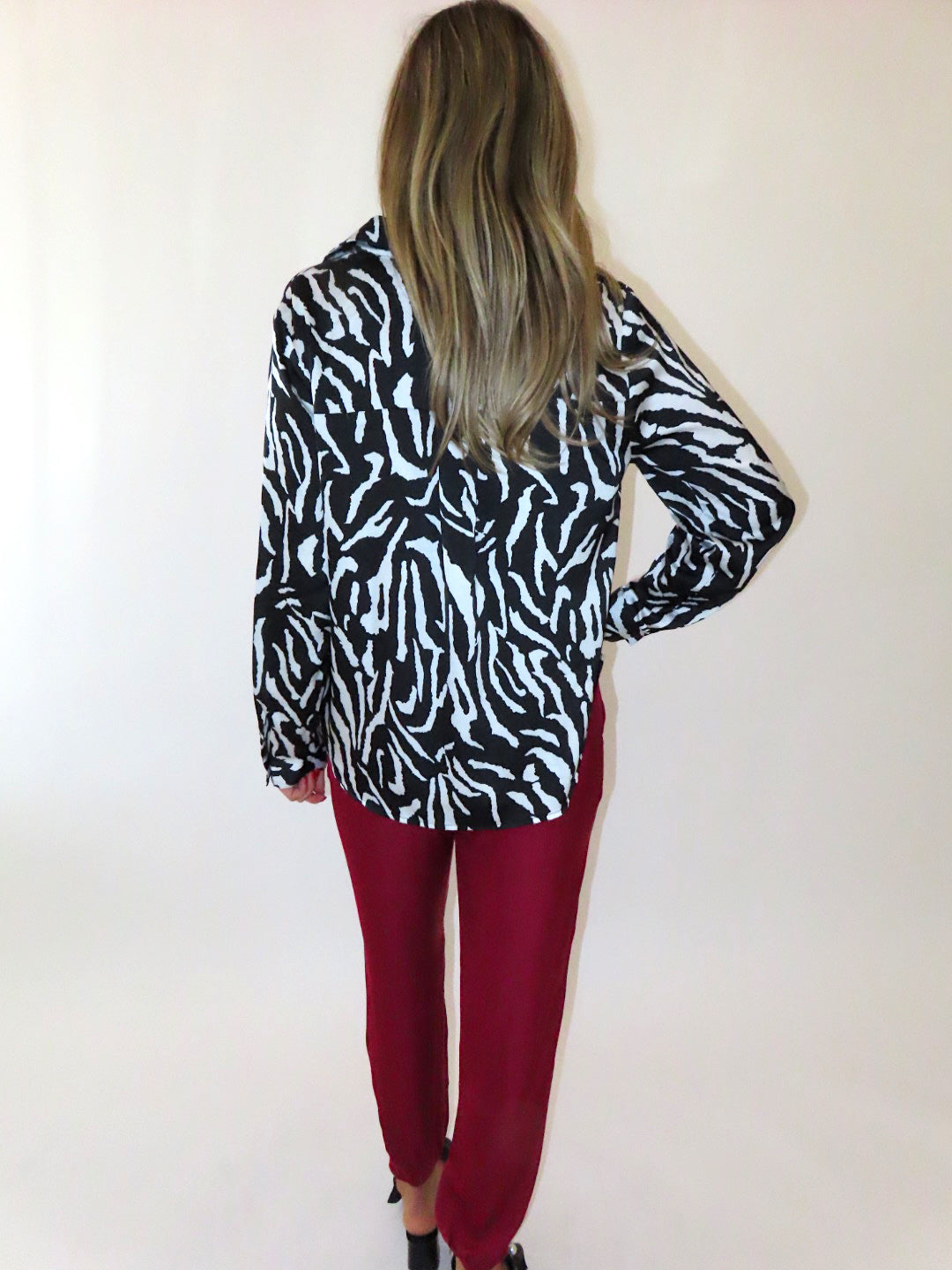 ZEBRA PRINT BUTTON UP BLOUSE