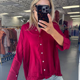 BURGUNDY SOLID BUTTON UP TOP