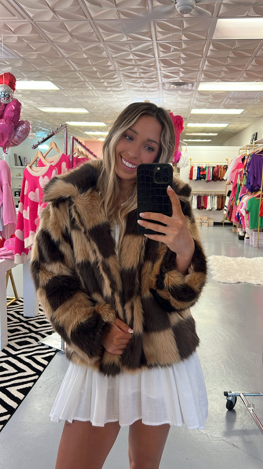 FAUX FUR CHECKERED CHUNKY JACKET