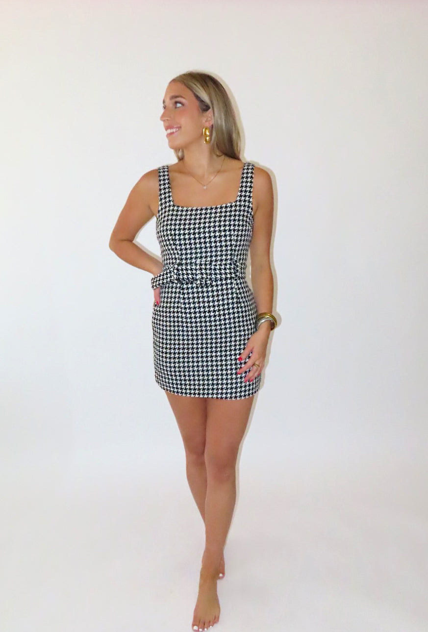 HOUNDSTOOTH BELT MINI DRESS