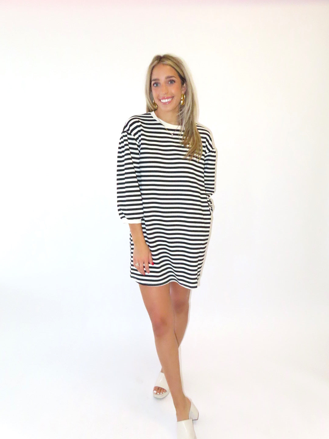 BLACK/ WHITE STRIPED SHIRT DRESS WITH POCKETS