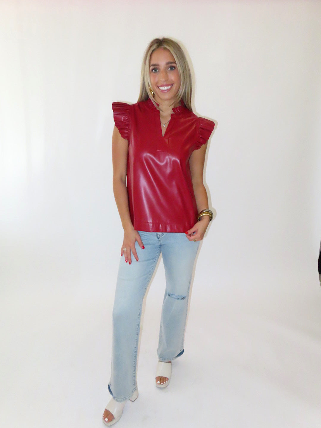 MAROON PLEATHER RUFFLE TOP