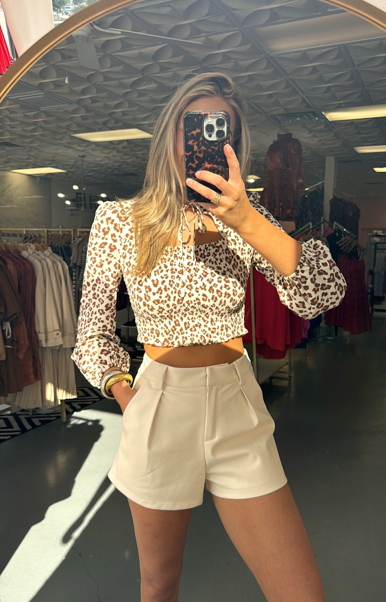 BEIGE ANIMAL PRINT CUTOUT TOP