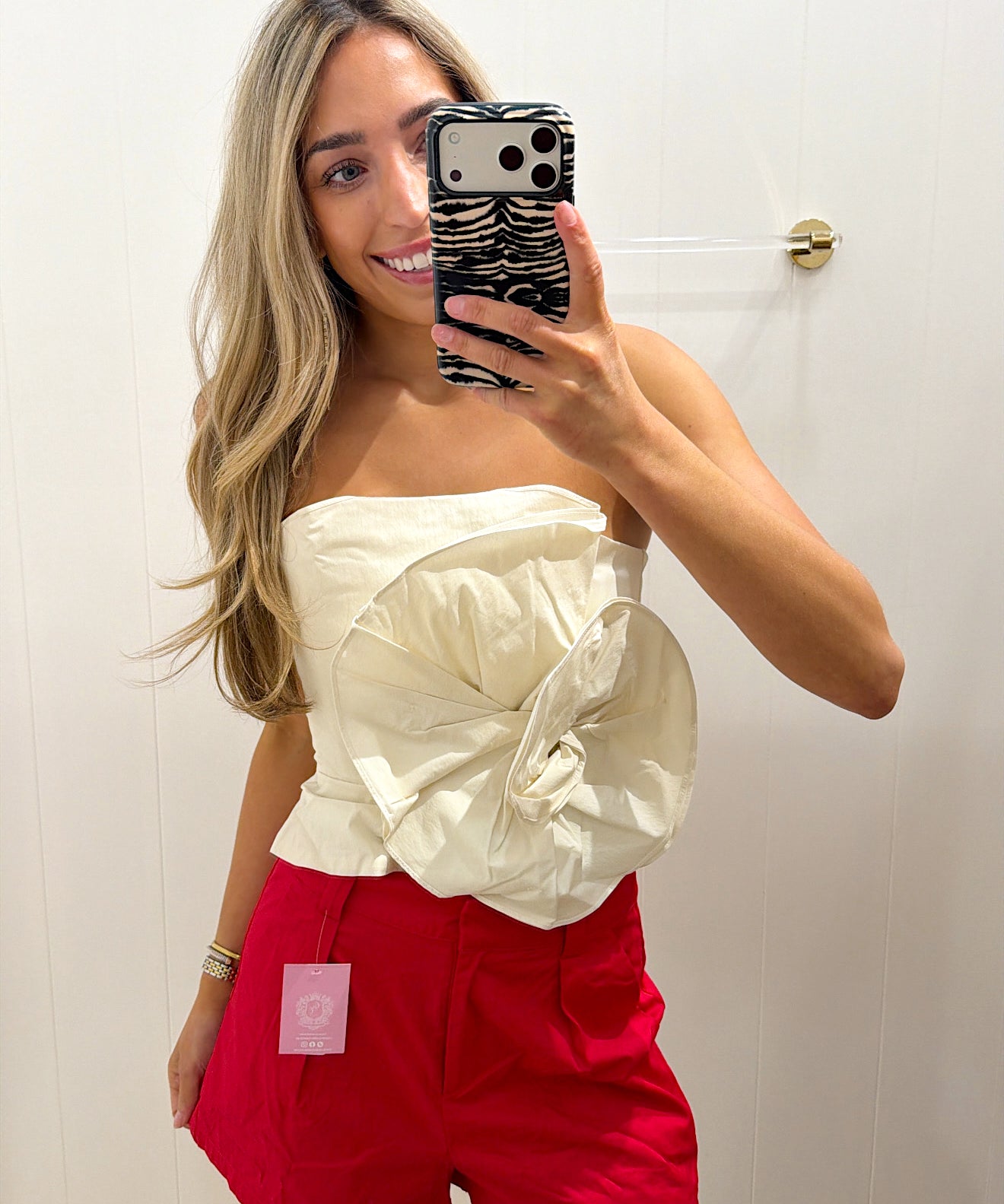 LBK IVORY OVERSIZED 3D STRAPLESS TOP