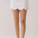 WHITE SCALLOPED HEM SKIRT