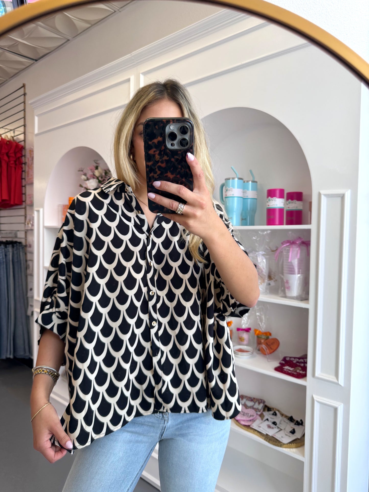 BLACK PRINT BUTTON DOWN BLOUSE TOP