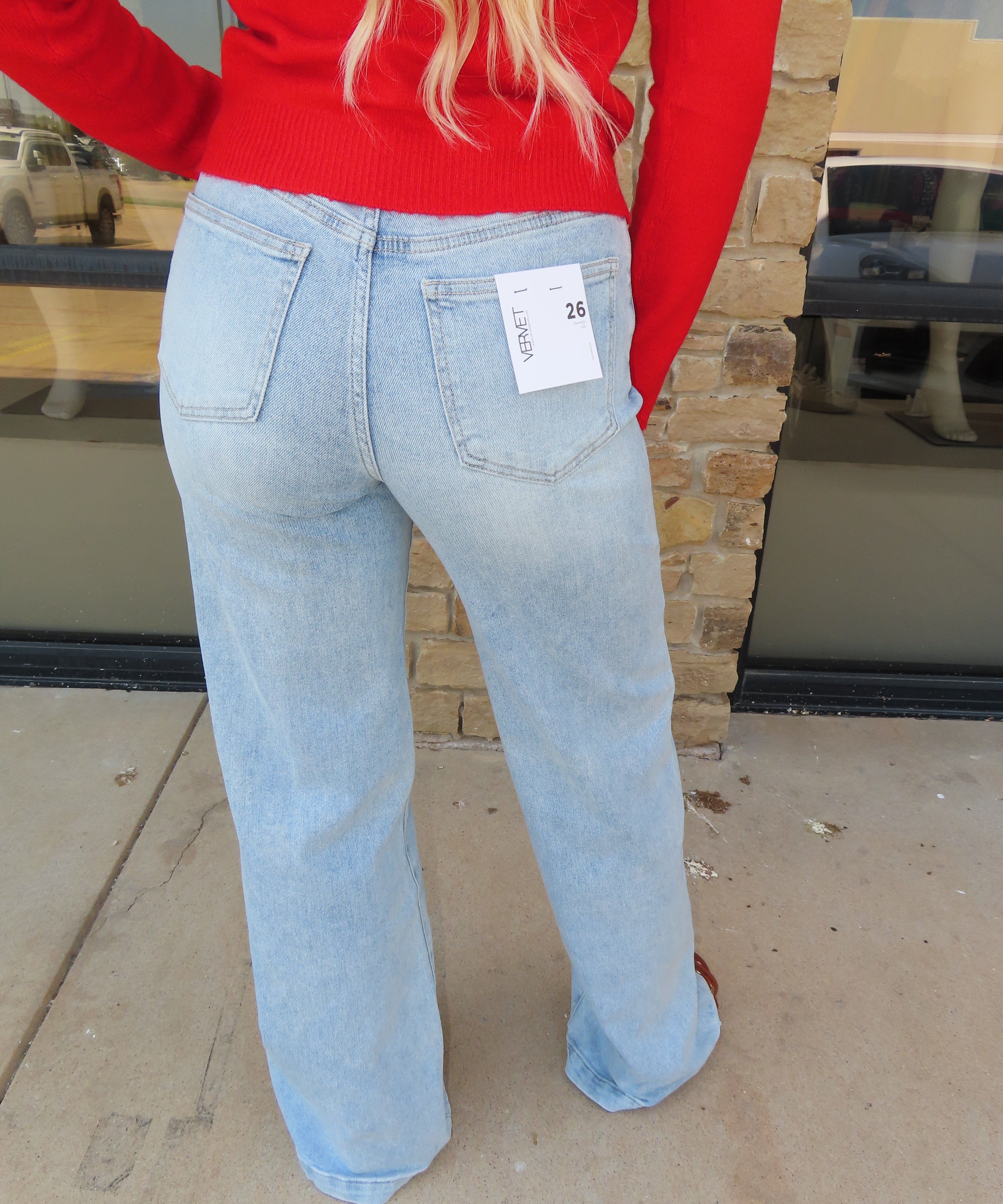 VERVET HIGH RISE FULL LENGTH LIGHT WASH JEANS