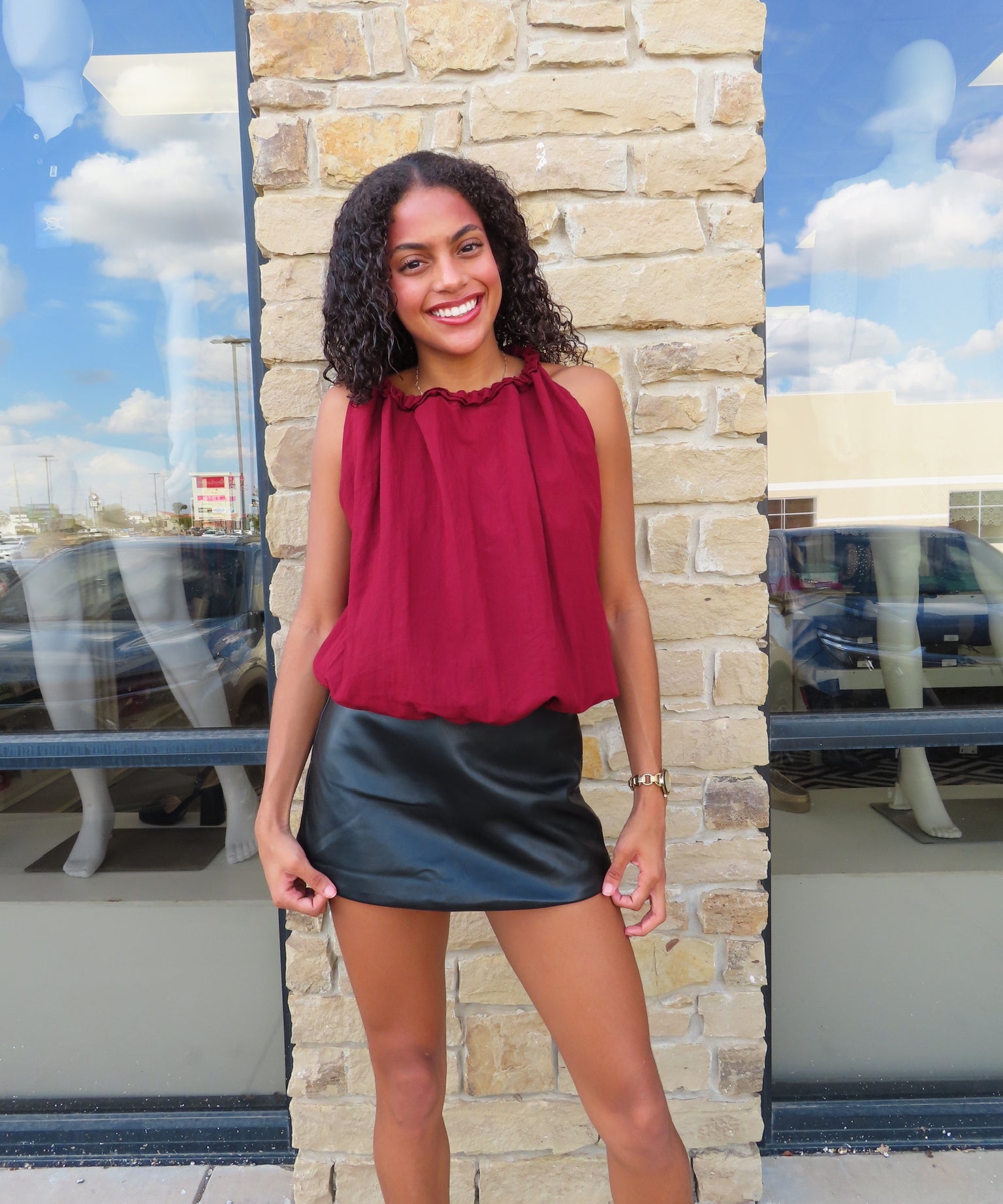 WF CRIMSON HALTER GATHERED TOP