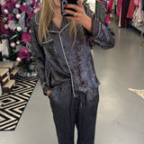 SILVER METALLIC PAJAMA SET