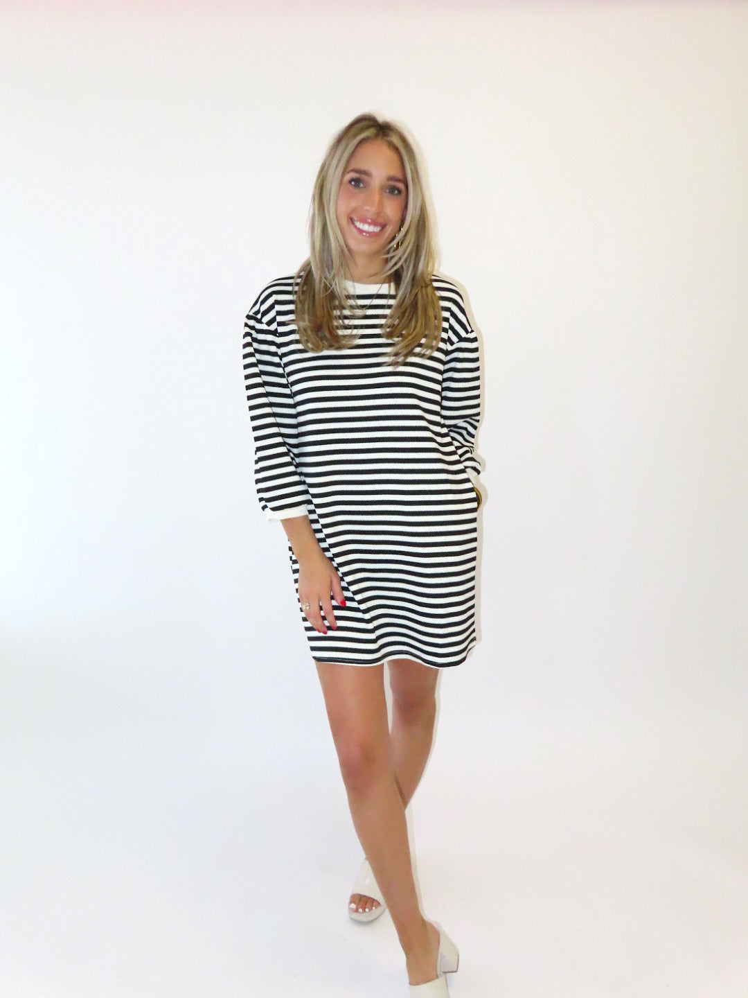 BLACK/ WHITE STRIPED SHIRT DRESS WITH POCKETS