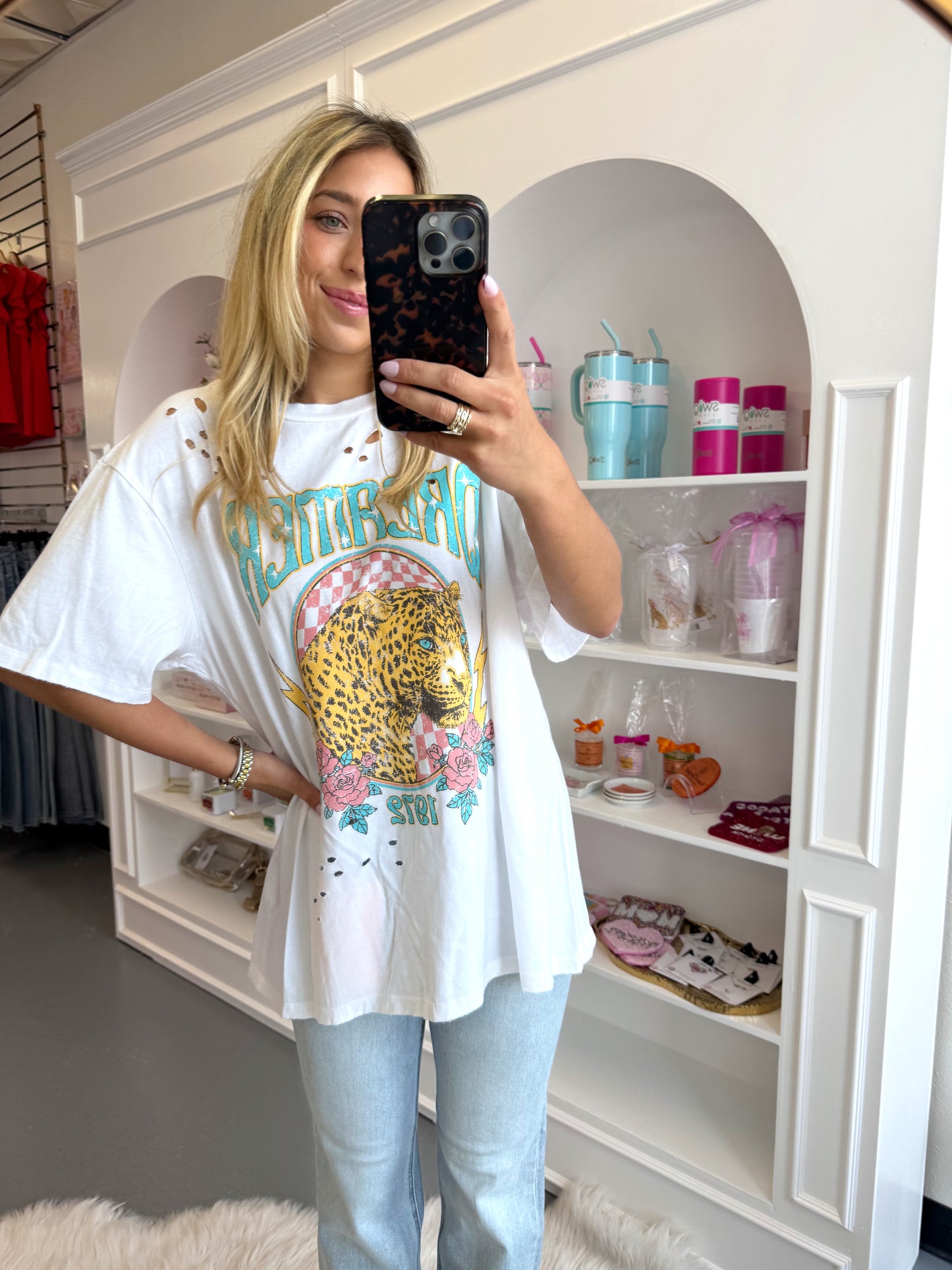 WHITE DREAMER VINTAGE LEOPARD GRAPHIC TEE