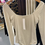 BEIGE SEAMLESS SQUARE NECK BODYSUIT