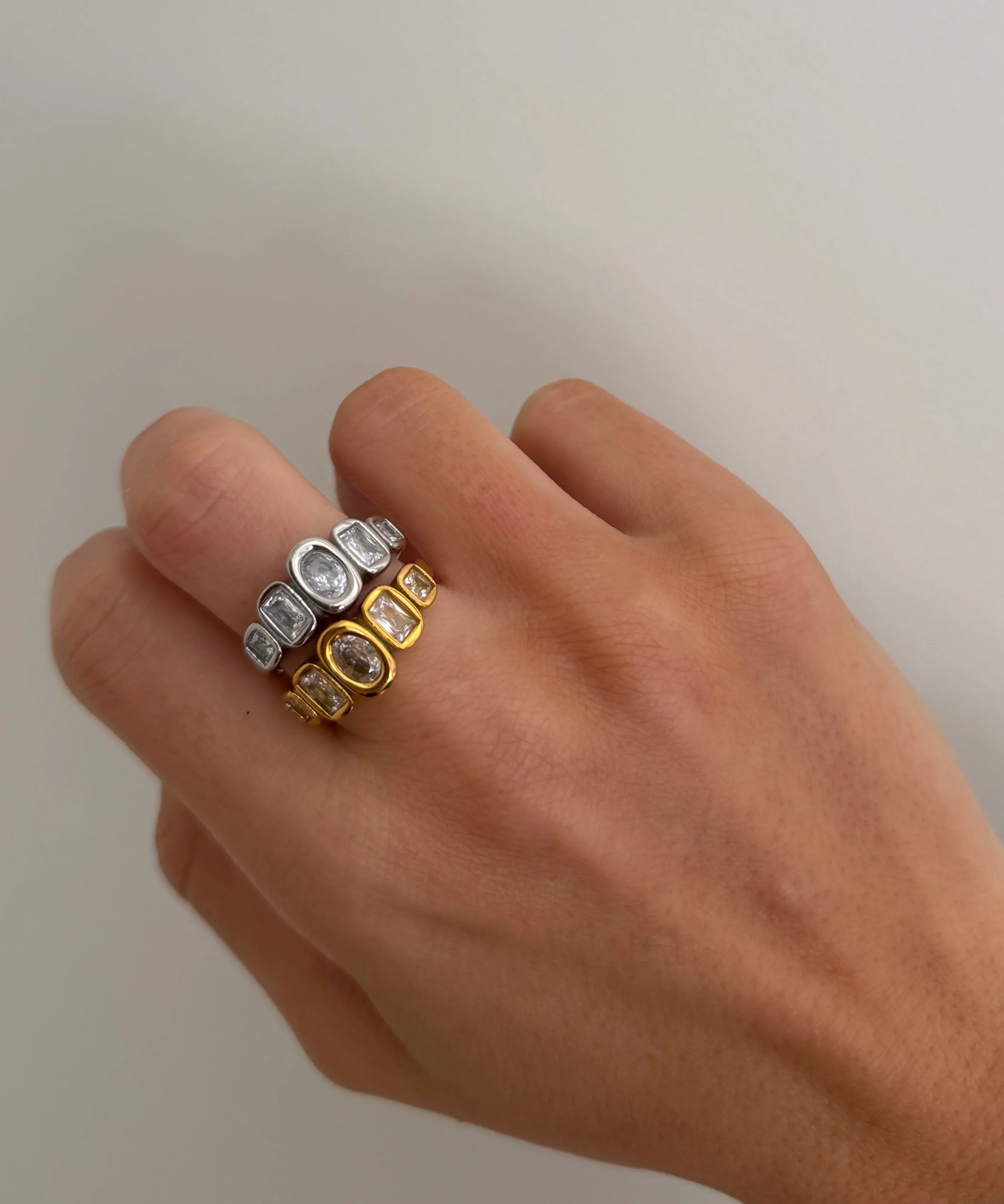 THE GOLD HAZEL RING - SIZE 8