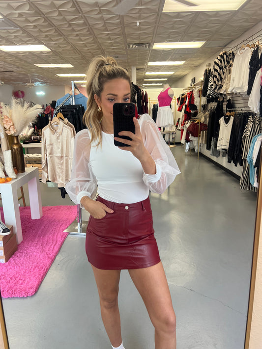 MAROON PLEATHER SKIRT