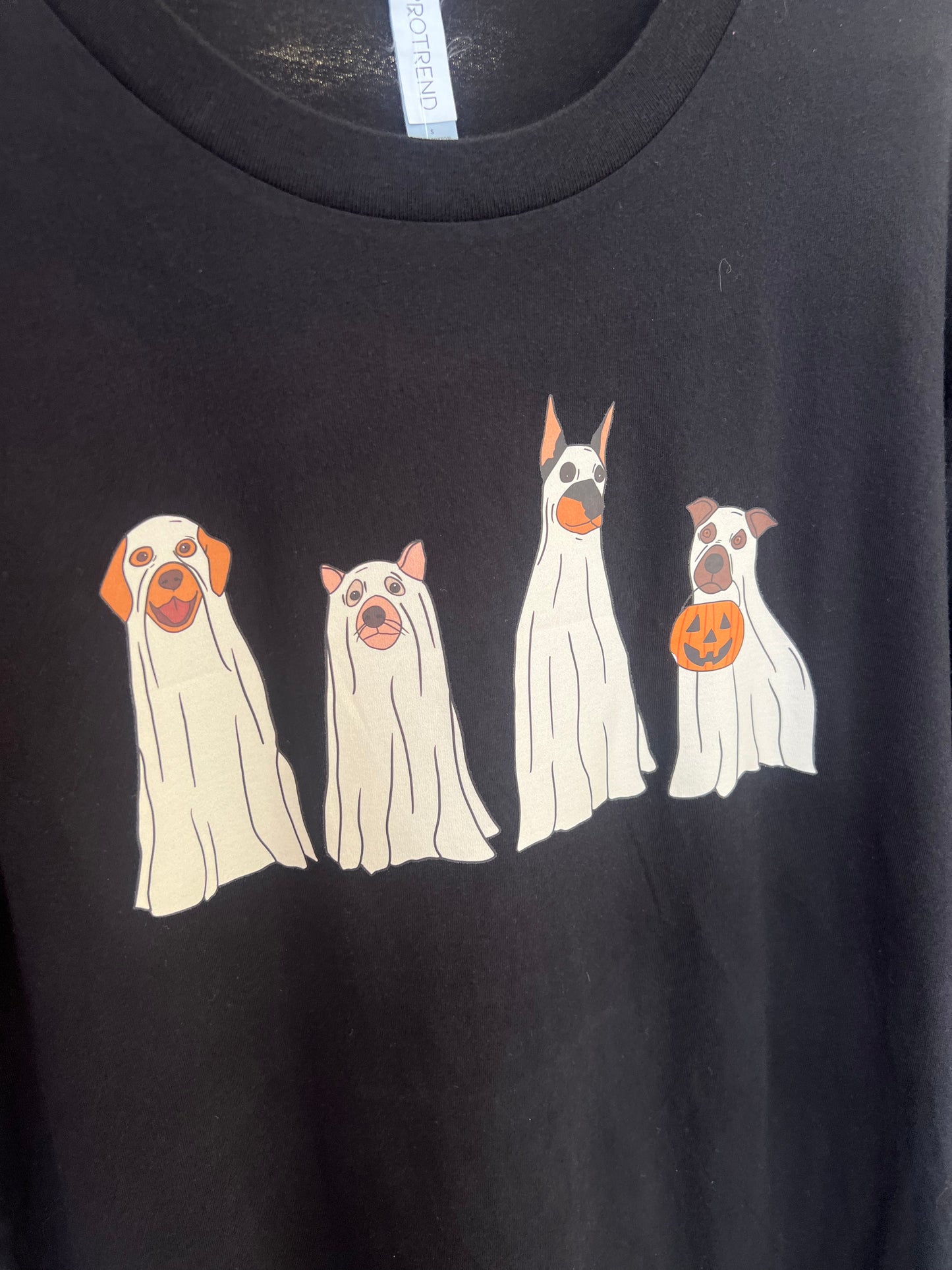 HALLOWEEN DOG GRAPHIC TEE