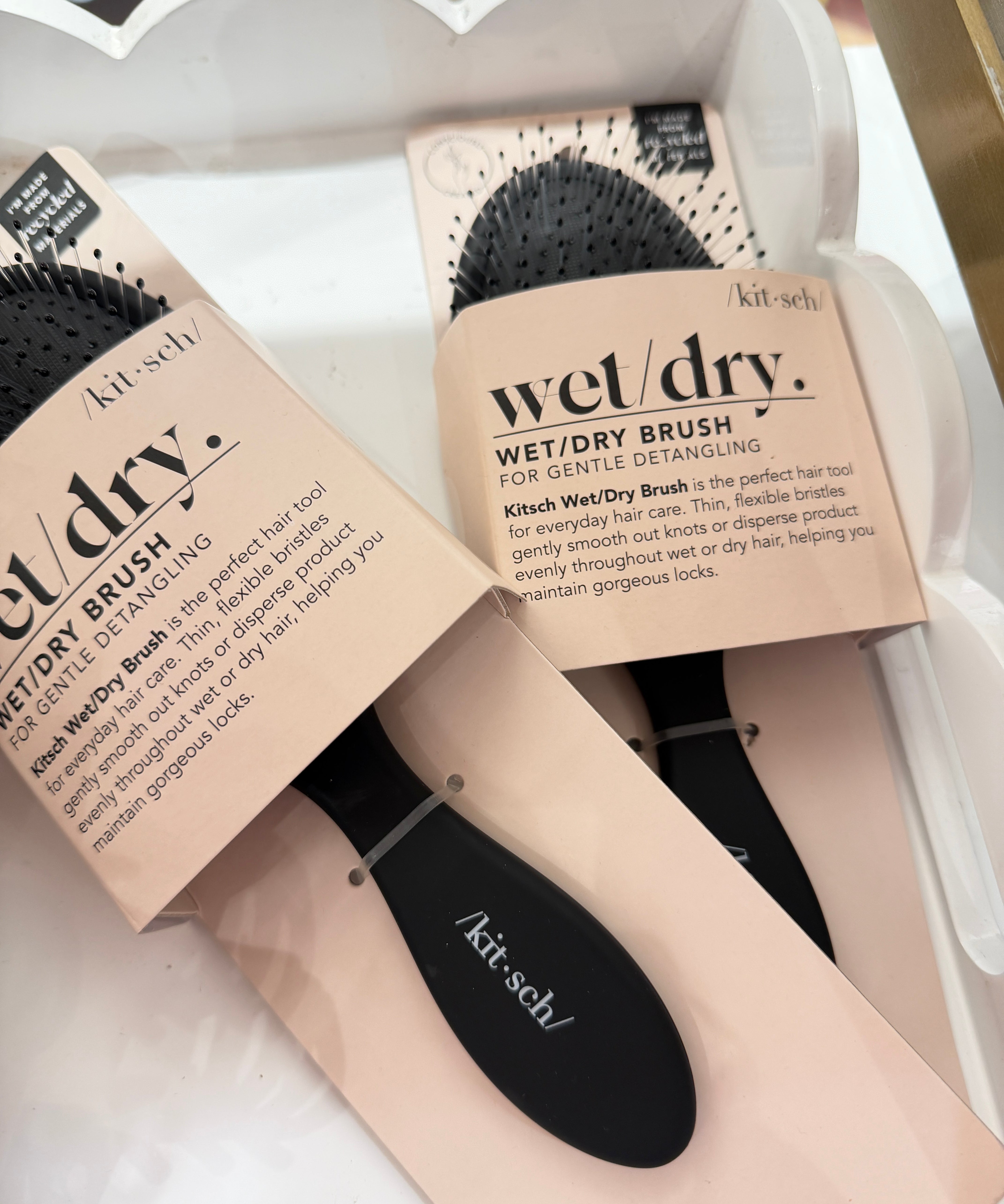 WET & DRY GENTLE DETANGLING BRUSH