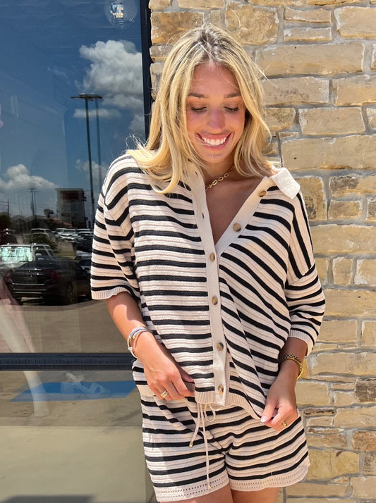 BEIGE STRIPED BUTTON TOP