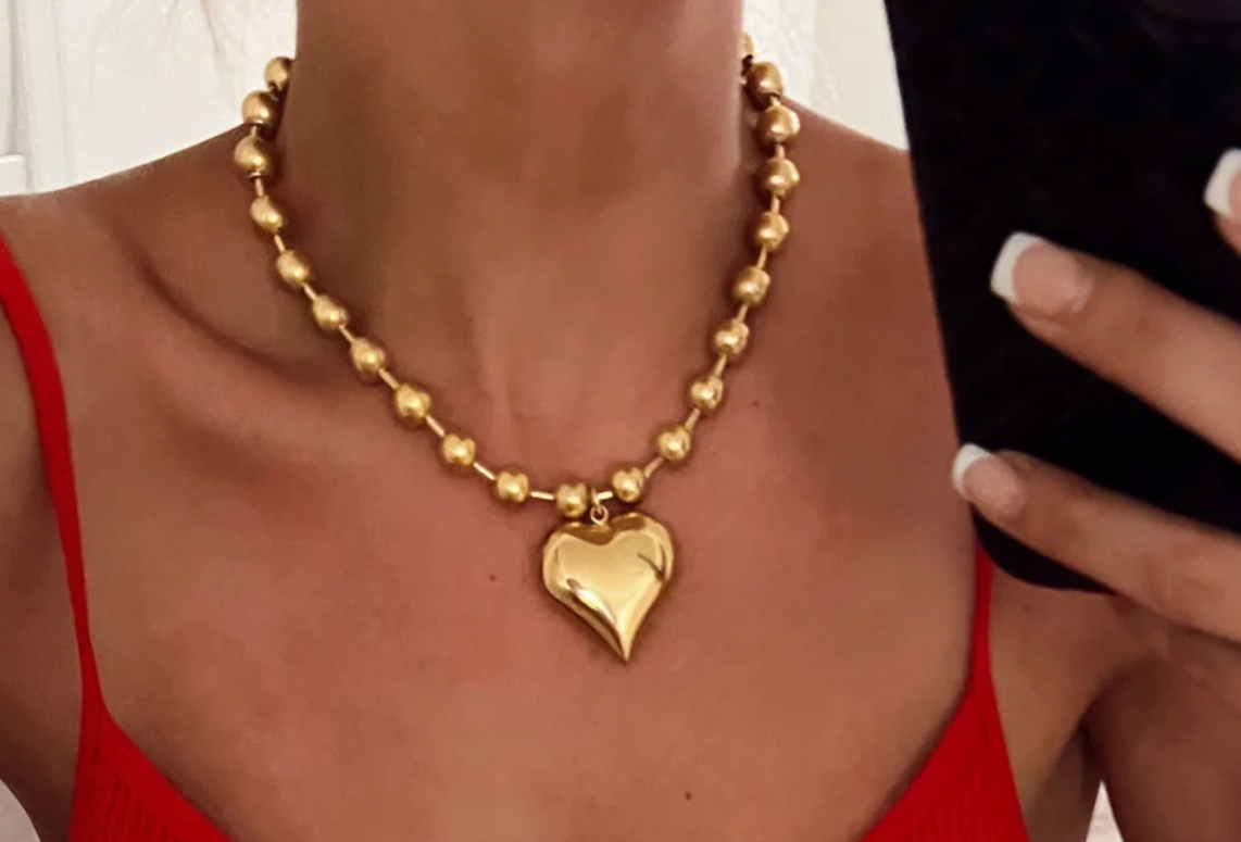 PREORDER: CHUNKY GOLD HEART NECKLACE will be here next week!