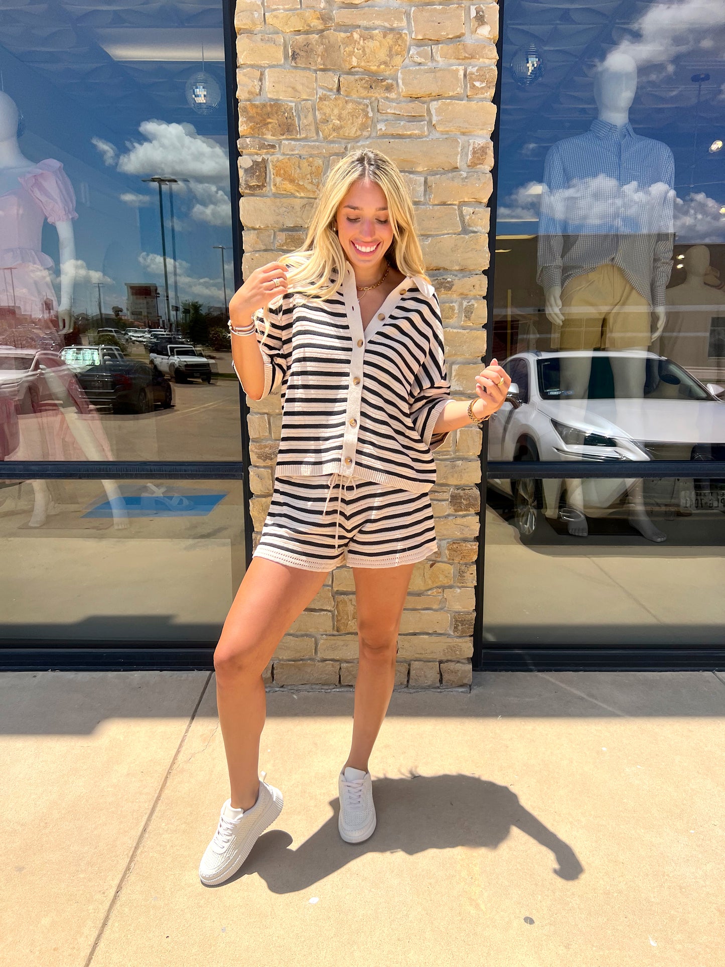 BEIGE STRIPED BUTTON TOP