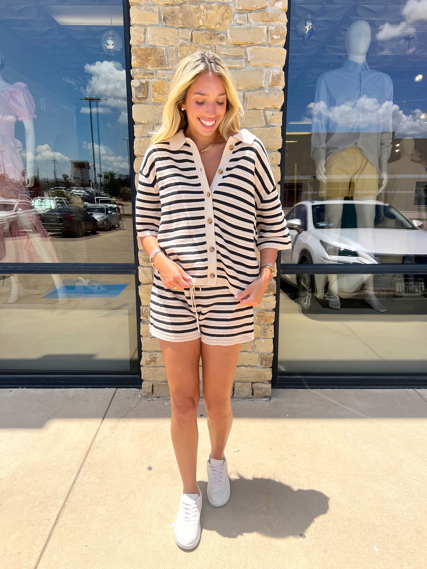 BEIGE STRIPED BUTTON TOP